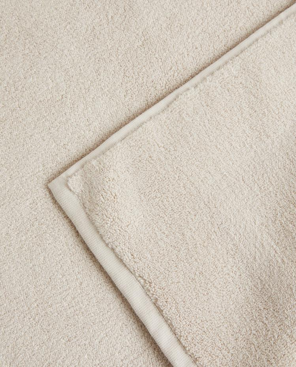 ZARA HOME КОВРИК ДЛЯ ВАННОЙ ИЗ МЯГКОЙ ТКАНИ, ПЕСОЧНЫЙ