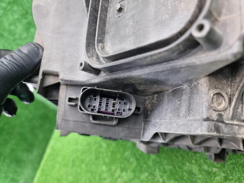 Фара правая Mercedes GLC X253 (2015-2019) LED