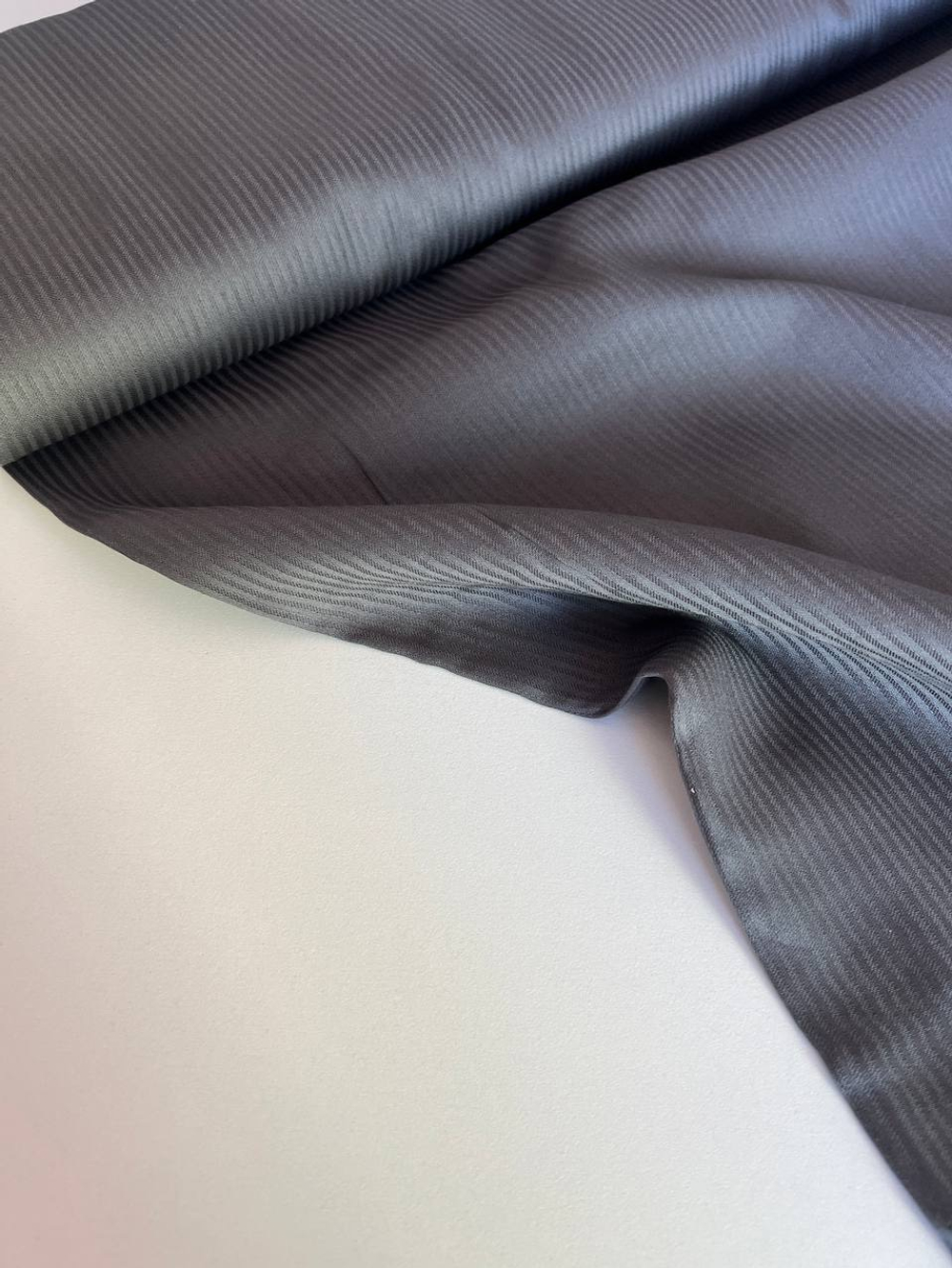 Страйп Сатин «Черный жемчуг»