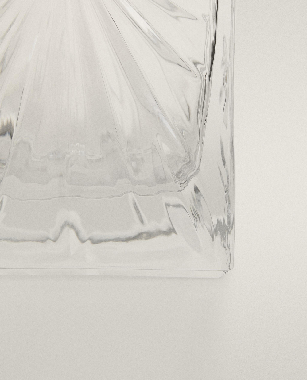 Zara Home кувшин из стекла, цвет прозрачный, 18.9 см