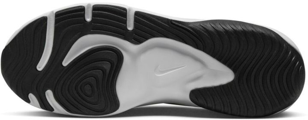 Кроссовки Nike Legend Essential 3