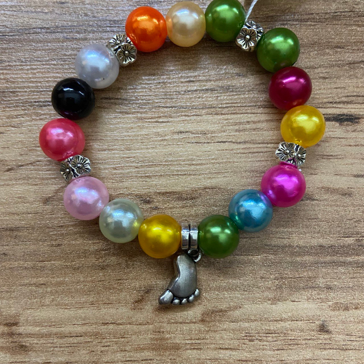 Браслет Разноцветный  Стопа 15 бусин, 4 цветочка, цвет серебристый