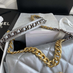 Chanel 19 Large 30 cm