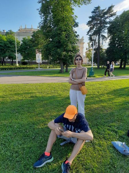 Да, продлевает скидку на OZHURе -50% на товары с меткой еще и на сегодня!