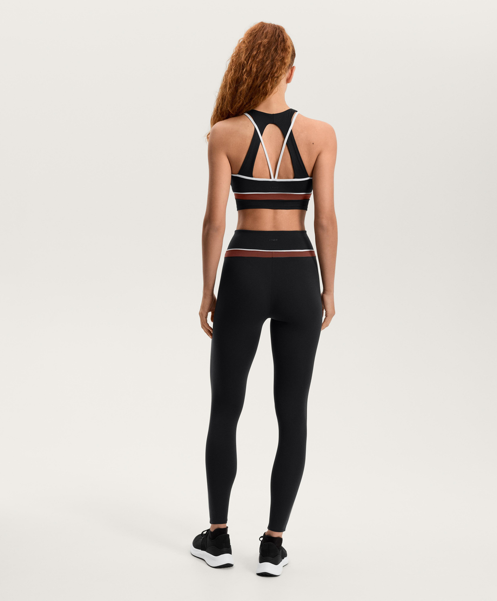 Oysho Топ Comfortlux с окантовкой, черный