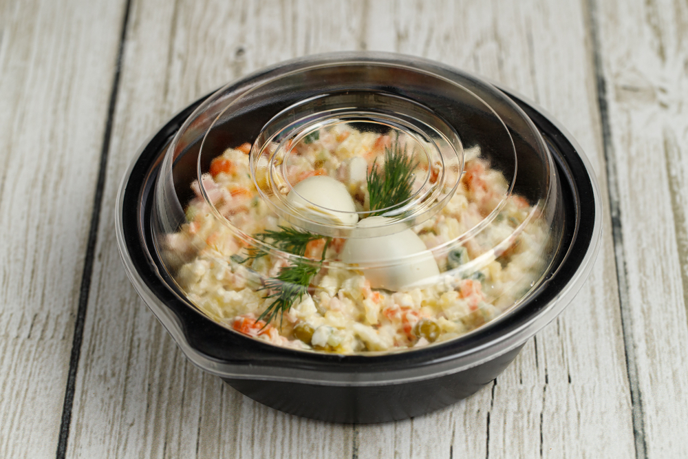 Салат «Оливье» с ветчиной банкетный 500 гр.