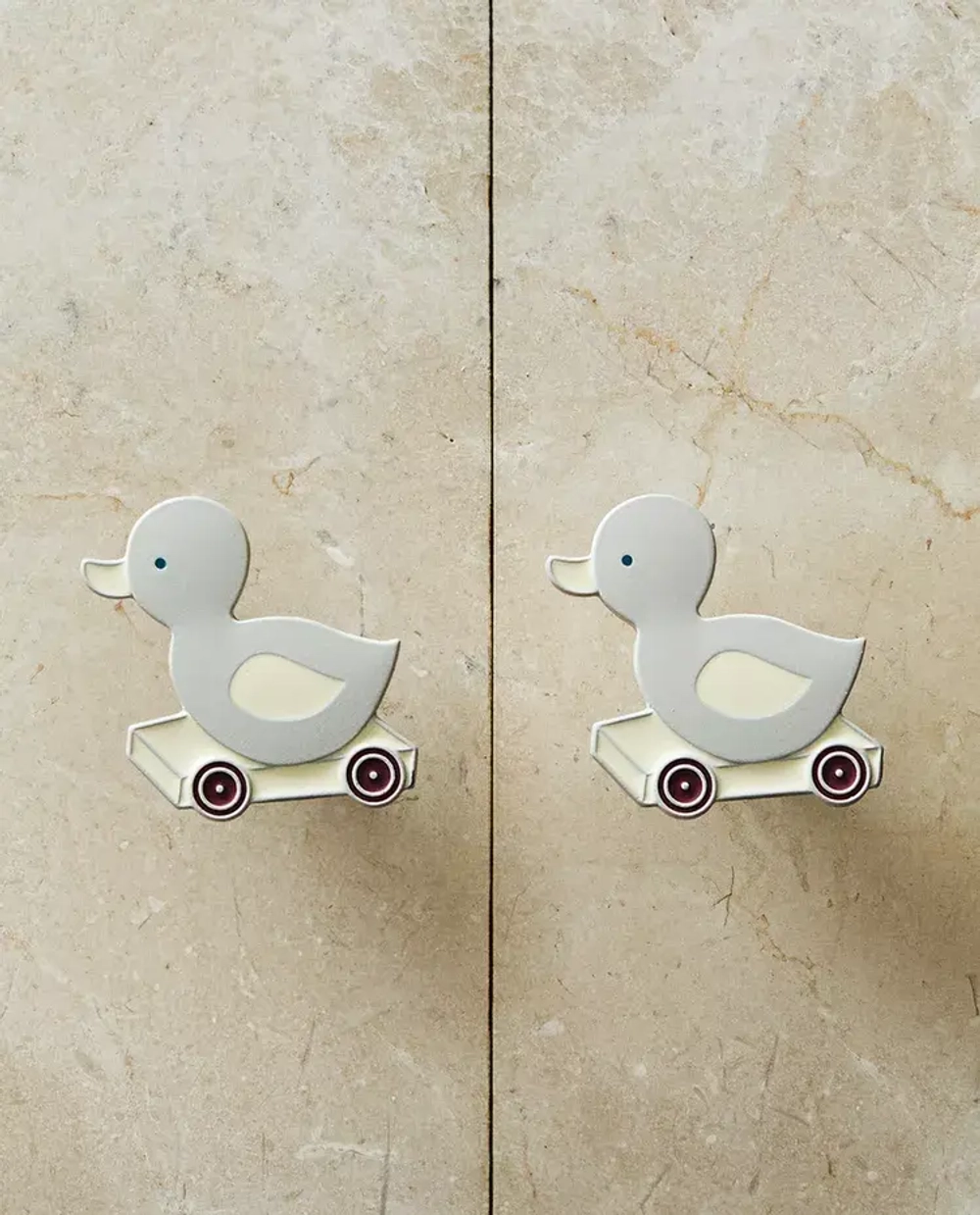 ZARA HOME НАБОР ДЕТСКИХ МЕБЕЛЬНЫХ РУЧЕК «УТЁНОК» (2 ШТ.), СЕРЫЙ