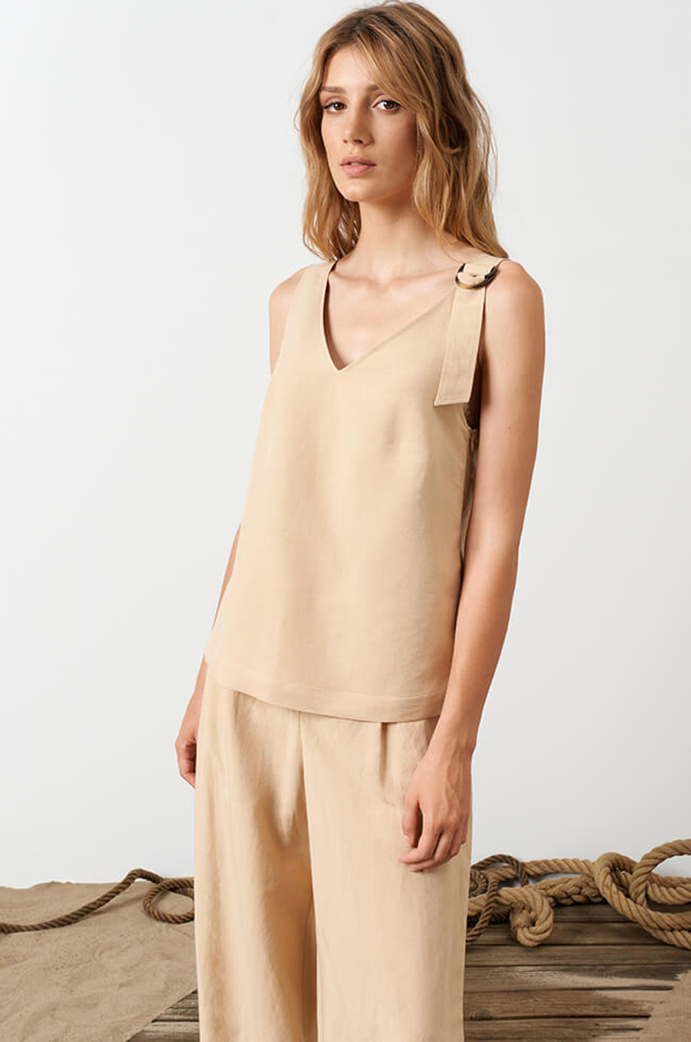 23035 Блузка женская (песочный)