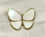 Брошка, брошь перламутровая "Бабочка". БелыйЦвет-синий. Символ стабильности и духовного начала.