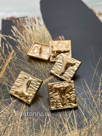 Пуговицы Скиапар. золотистые "Нос"