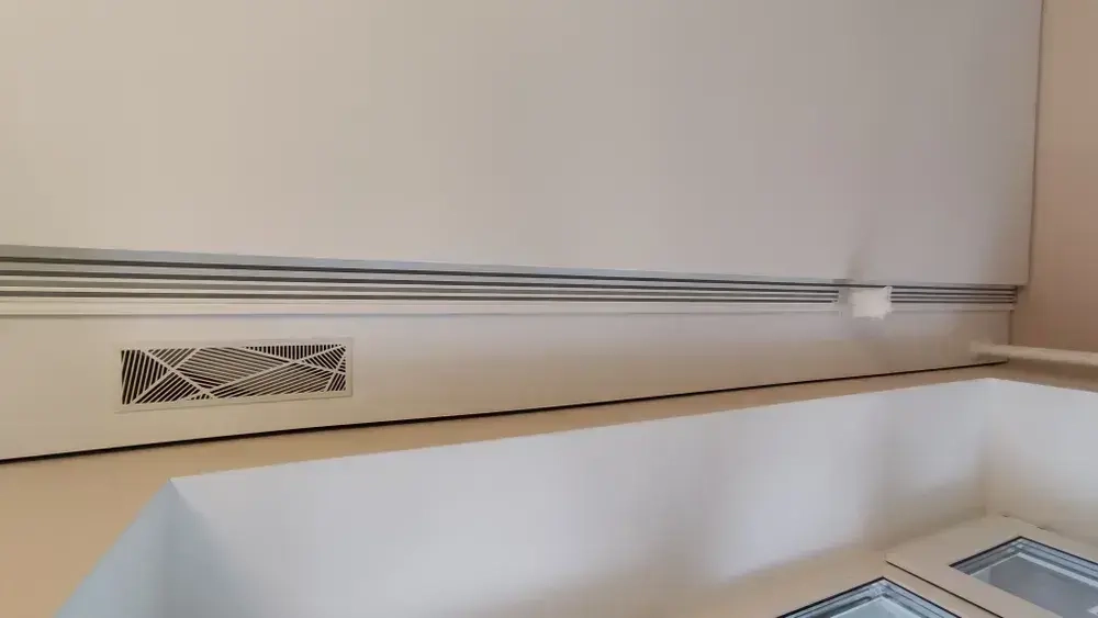 Решетка магнитная вентиляционная прямоугольная 220х120 белая