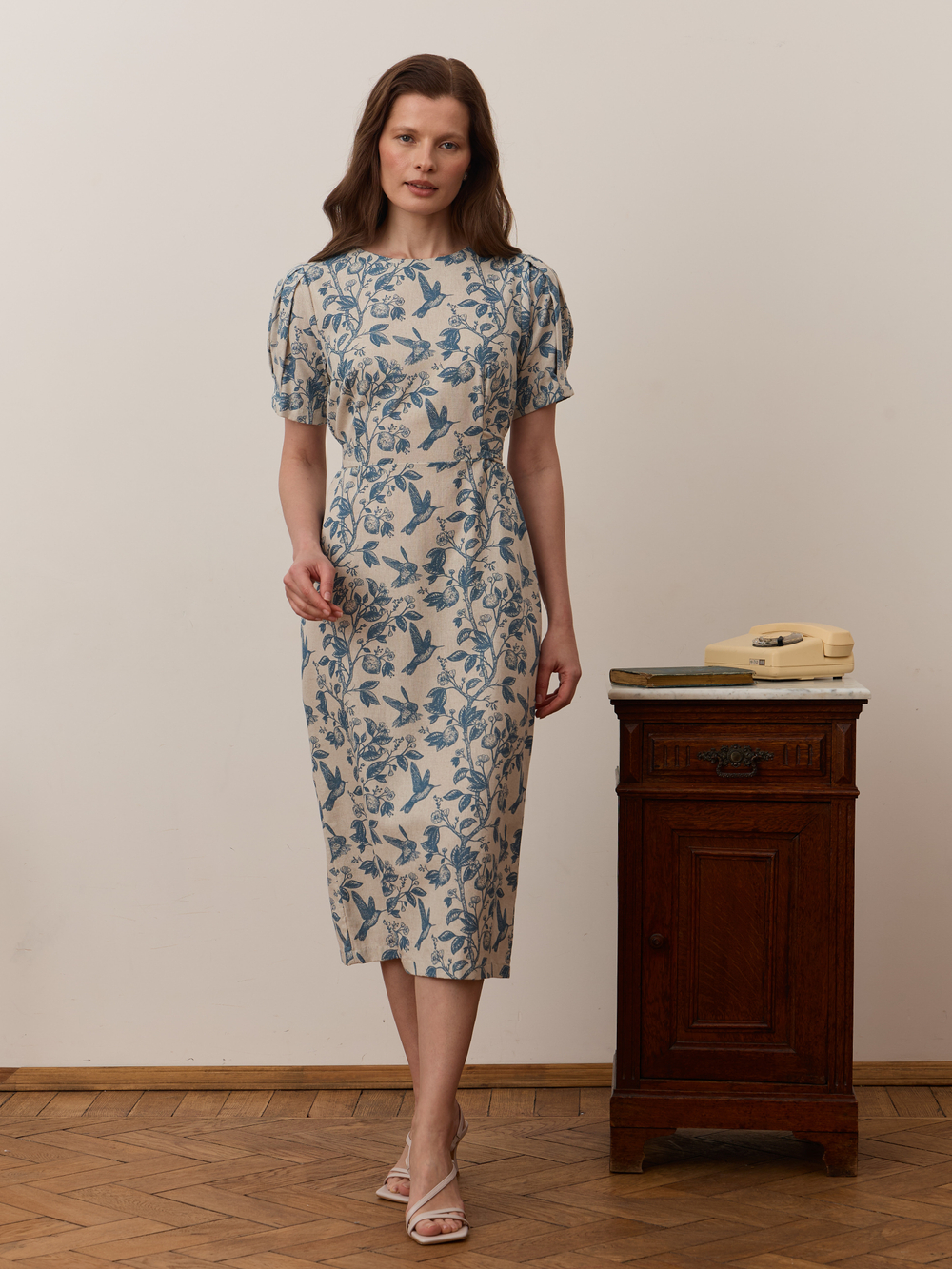 Платье с коротким рукавом