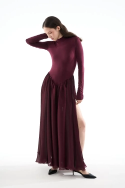 Платье-русалка винное