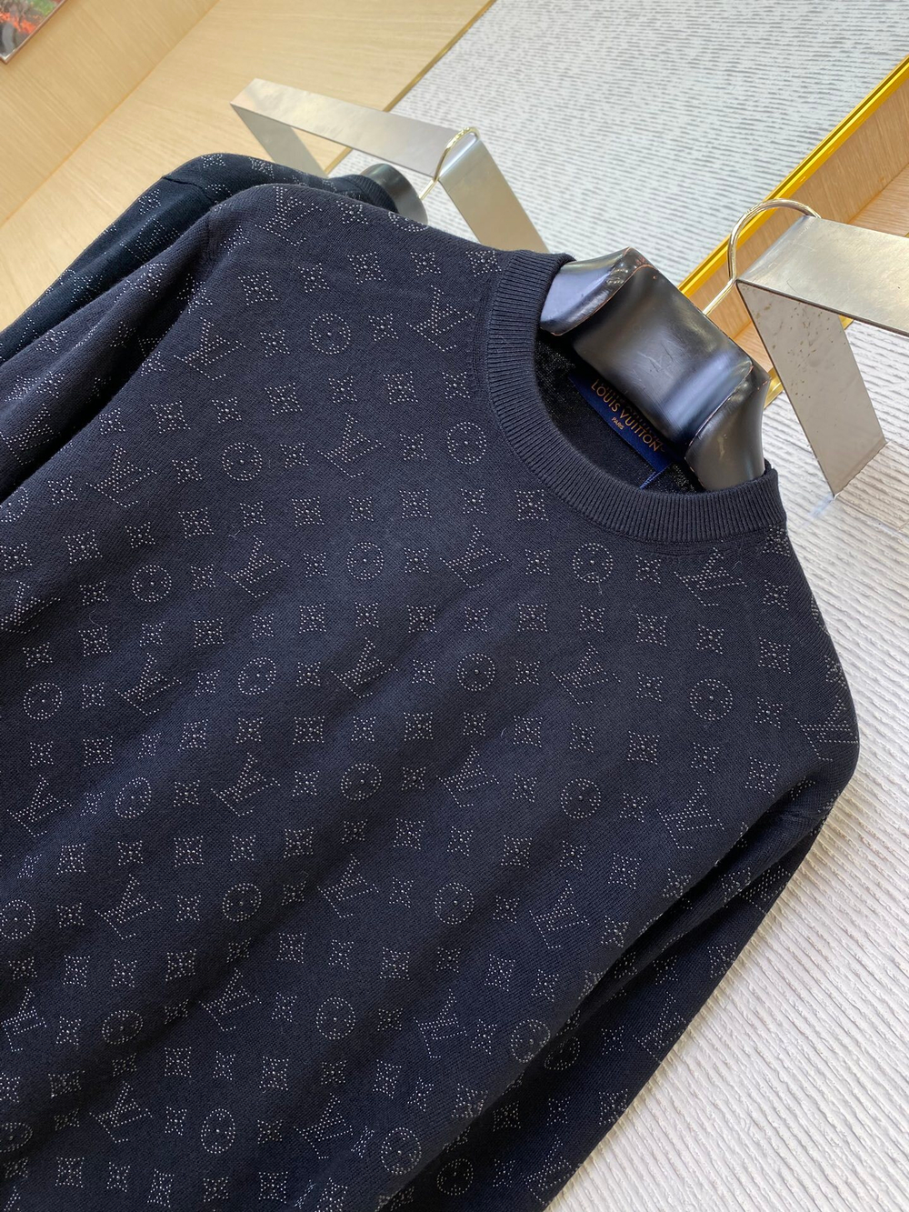 Louis Vuitton Sweatshirt