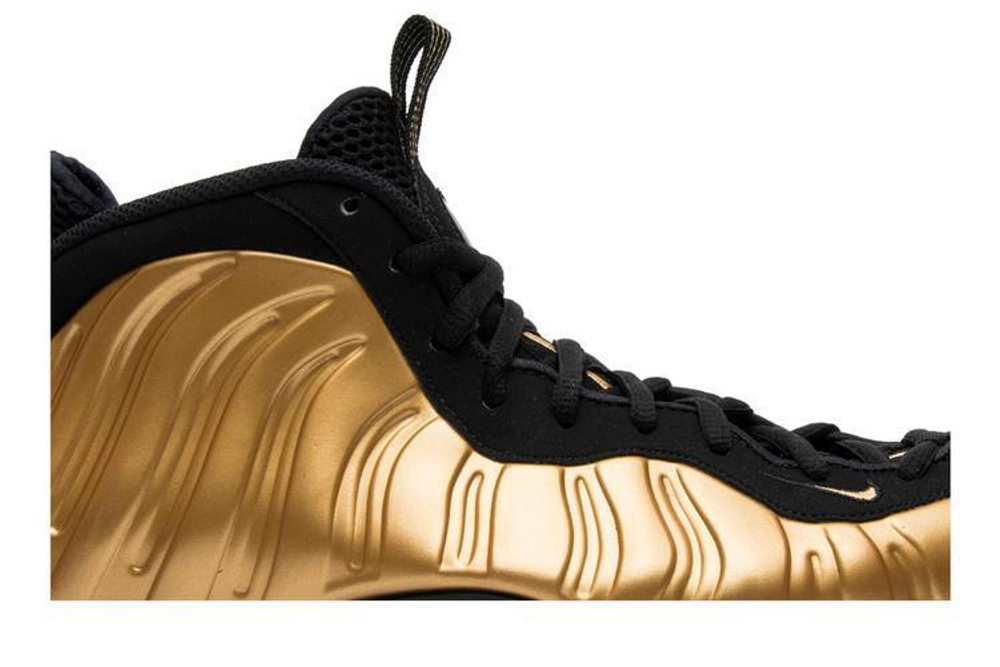 Nike Foamposite One Metallic Gold Hyper Sneakers