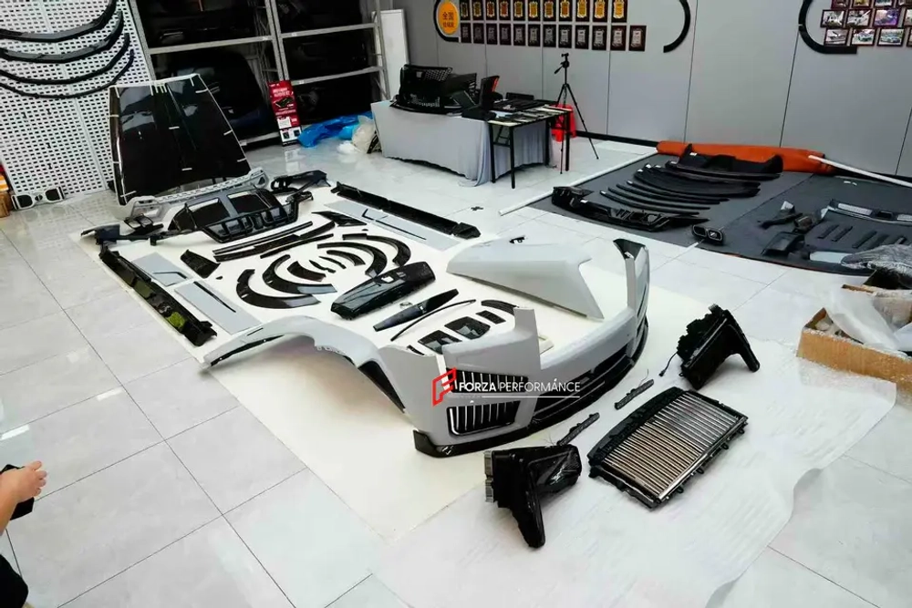 Обвес переделка для ROLLS-ROYCE CULLINAN СЕРИИ 1 2018 - 2025 в ROLLS-ROYCE CULLINAN СЕРИИ 2 РЕСТАЙЛИНГ Ролс Ройс Куллинан