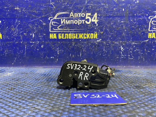 Замок двери задней правой TOYOTA CAMRY 1993