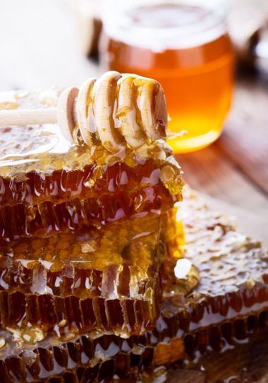 Мед в сотах