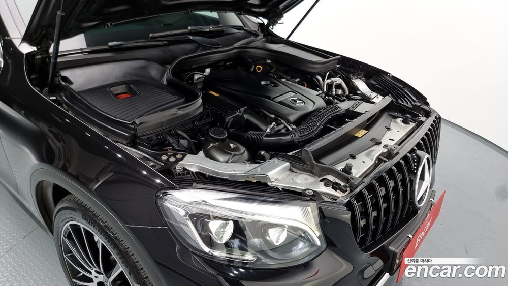 Mercedes-Benz GLC-Class X253 GLC300 4MATIC AMG Line Coupe (09.2019)