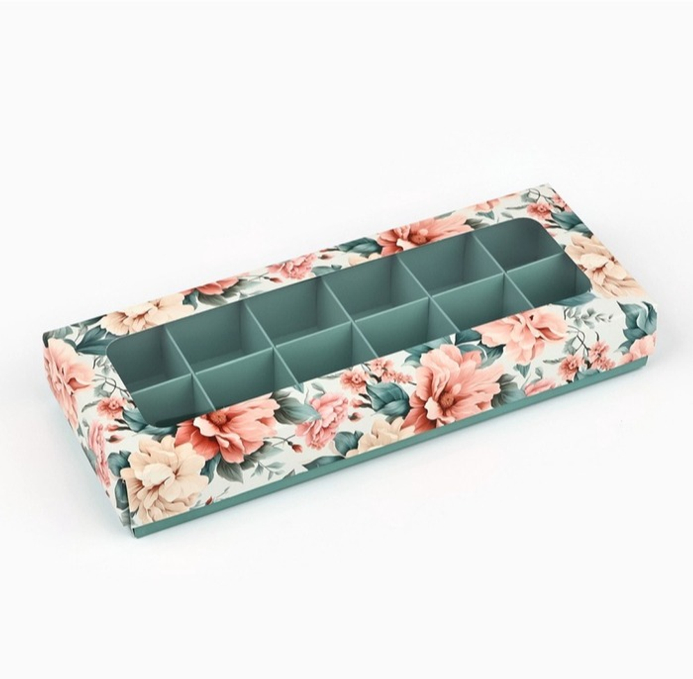 Коробка для 12 конфет «Цветы», 26.5×10.5х3.8 см