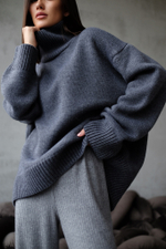Объемный свитер “Cozy”