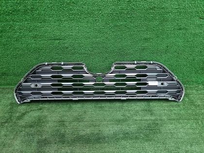 Решетка радиатора Toyota RAV4 5 XA50 (2018-н.в.)