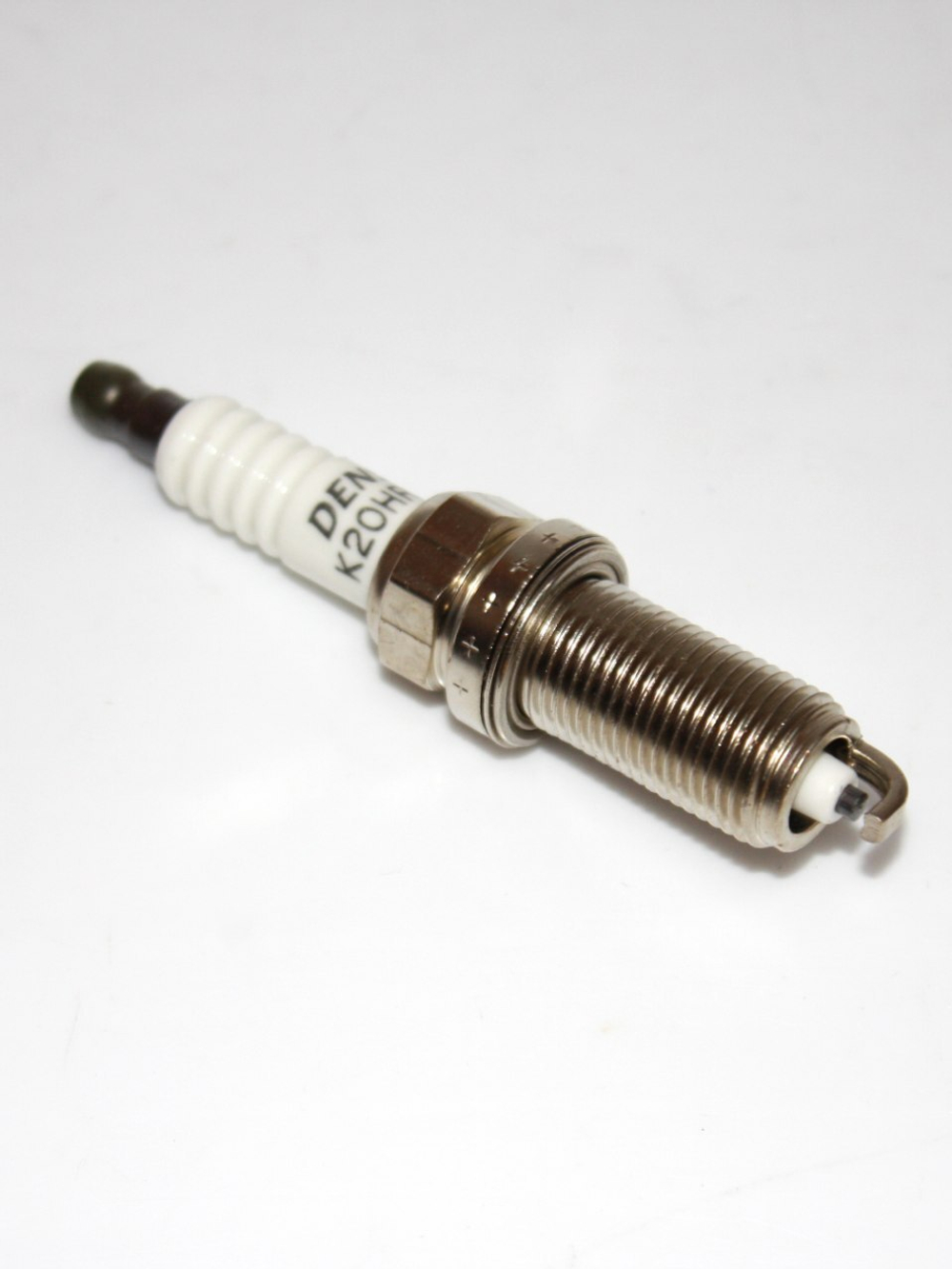 Свеча зажигания (1 шт) 9091901235 Toyota Land Cruiser Prado