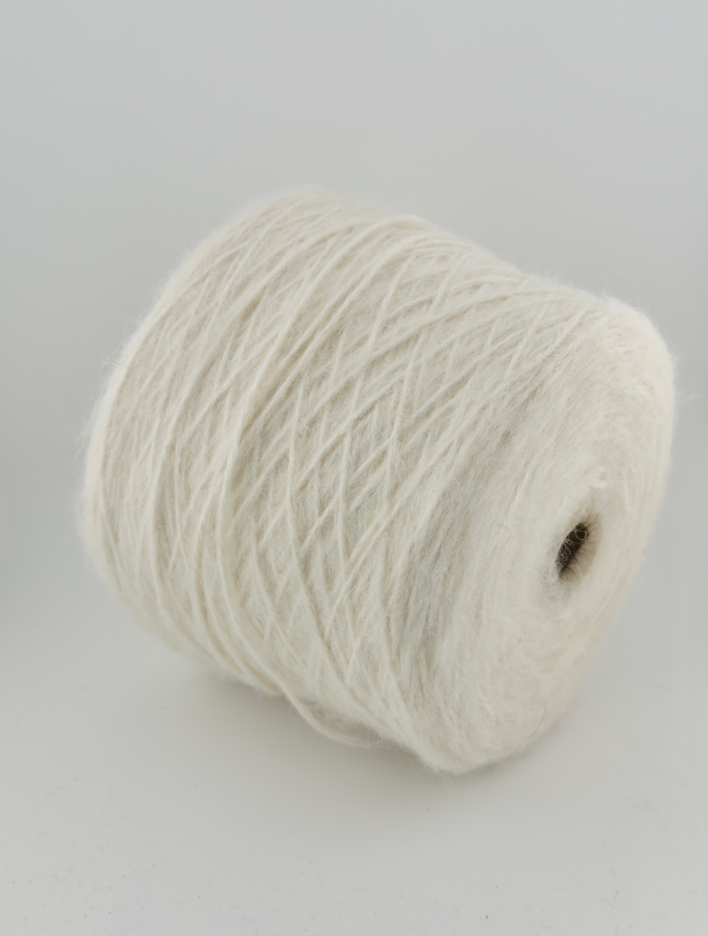 40% альпако 10% меринос 40% акрил 10% pa 150 м/100 гр