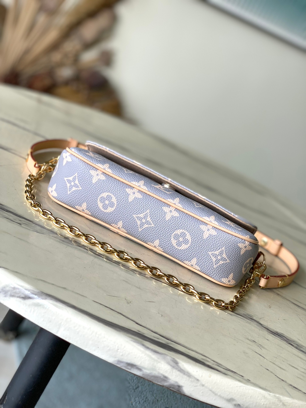 Louis Vuitton Ivy Wallet On Chain Bag