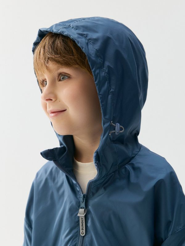 Ветровка на сетчатой подкладке 