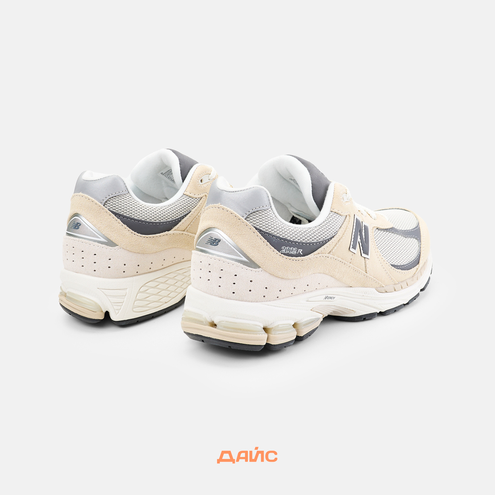 Кроссовки New Balance 2002R "Sandstone"