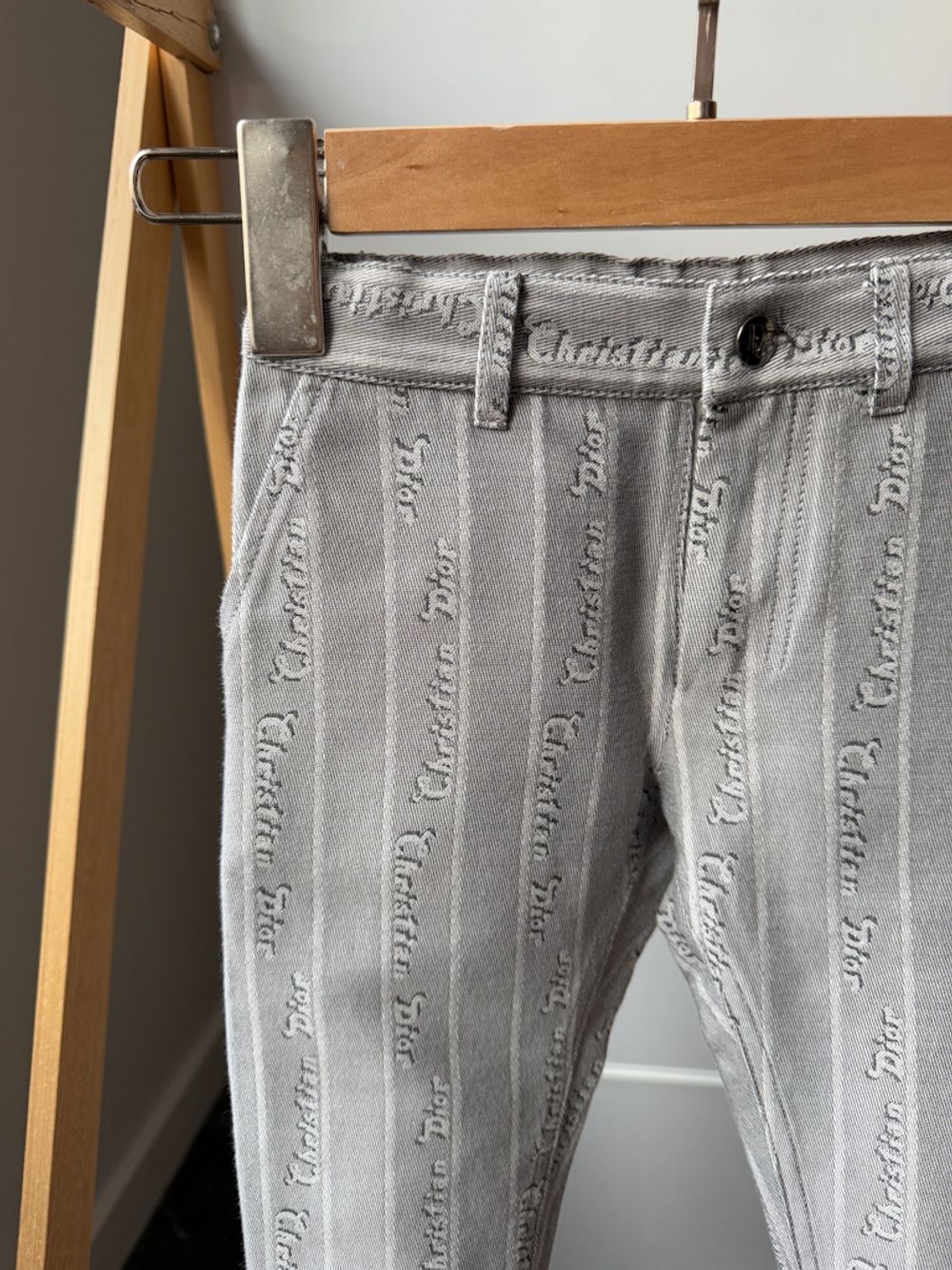 Джинсовый костюм Christian Dior, 98