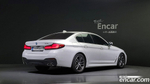 BMW 5 Series (G30) 520i M Sports (07.2021)