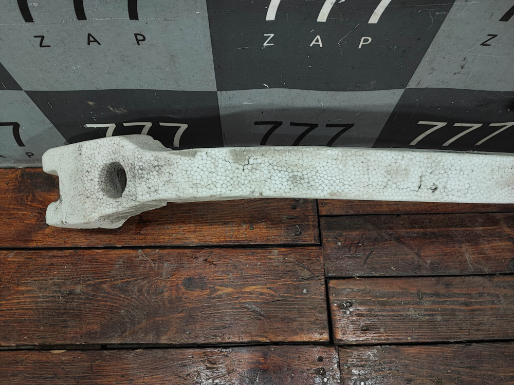 Абсорбер переднего бампера Mazda CX-5 1 (KE) 11-17 Б/У Оригинал KD5350111