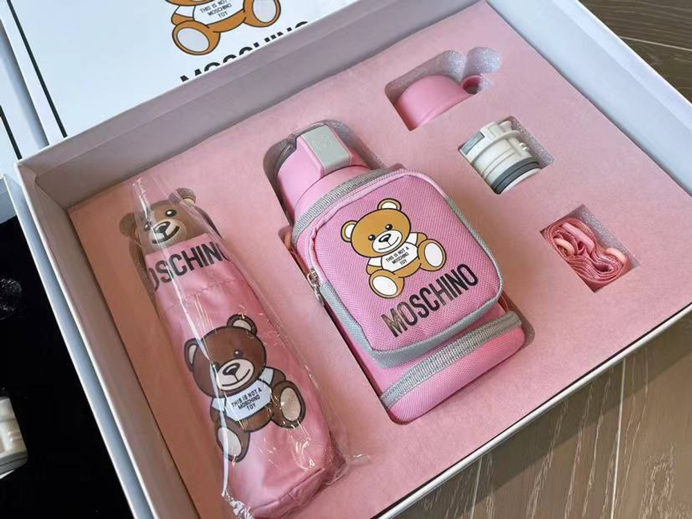 Набор Moschino (зонт + бутылка + кружка)