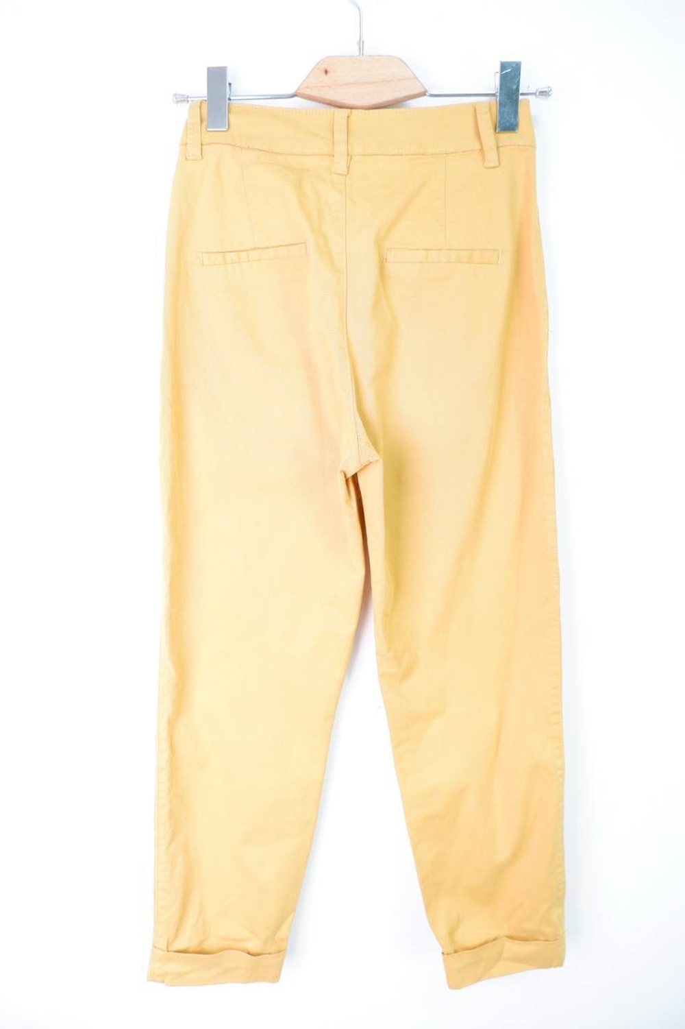 Брюки Bershka летнего оттенка, маркировка 34, визуально 40 размер