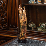 «Императрица играющая на пипе» — символизирует власть, гармонию, красоту и искусство