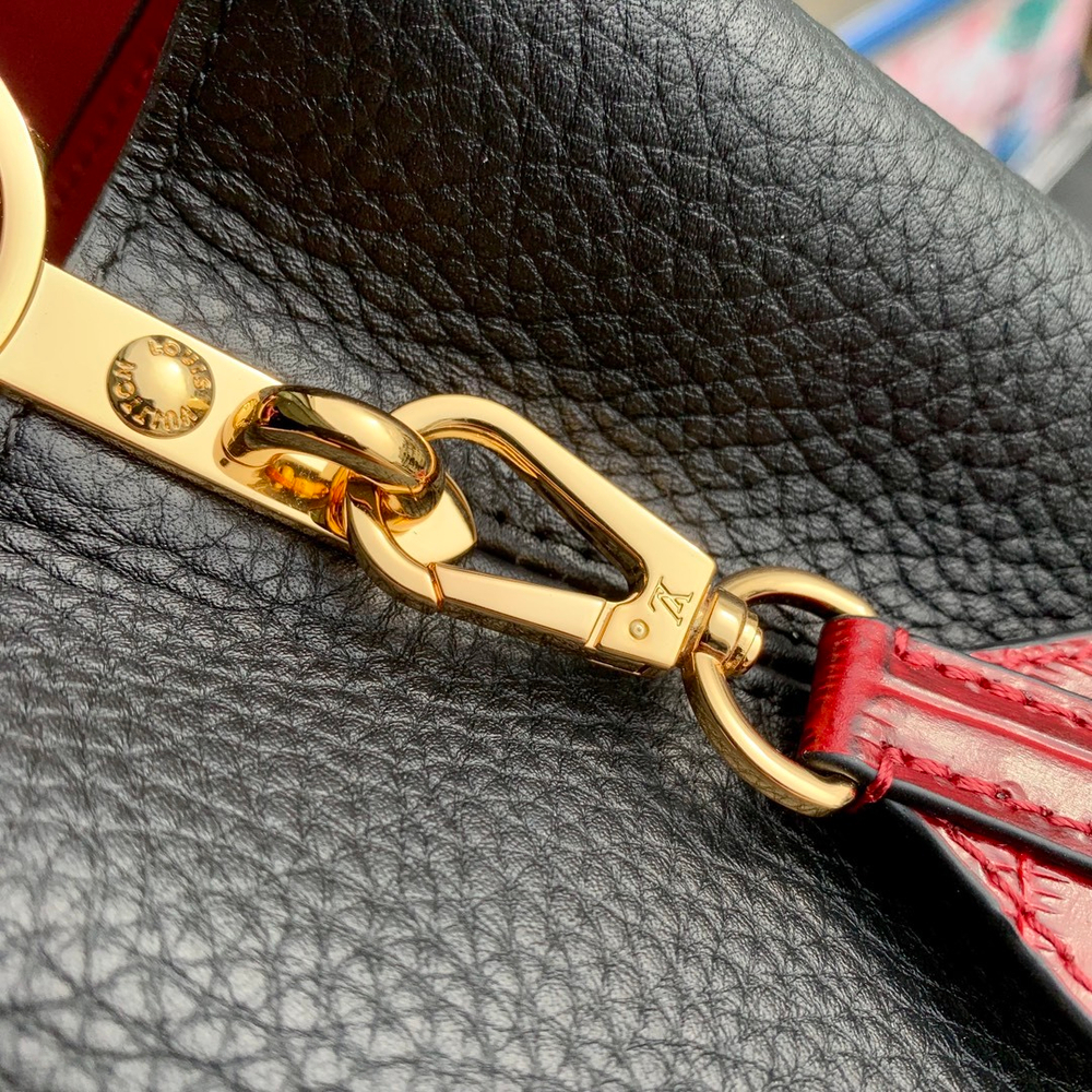 Louis Vuitton Capucines BB