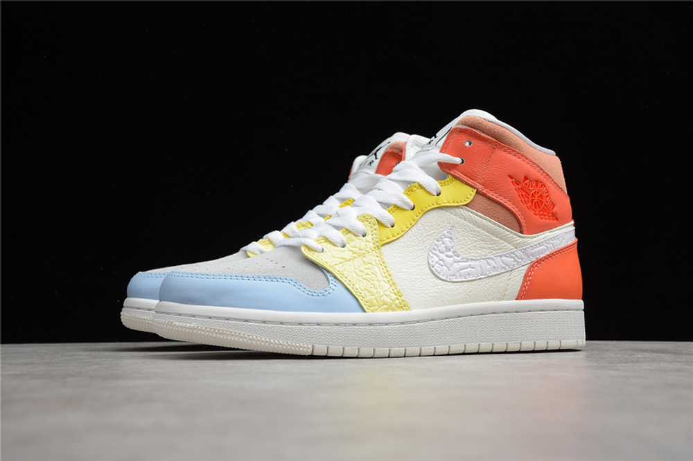 CJ AIR JORDAN 1 MID TO MY FIRST COACH WHITE/LIGHT ZITRON/SUMMIT WHITE/OPTI YELLOW