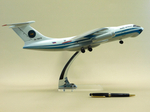 Модель самолета Ил-76ТД (М1:100 Геликс) с шасси