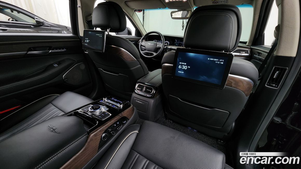 Genesis G90 3.8 AWD (08.2020)