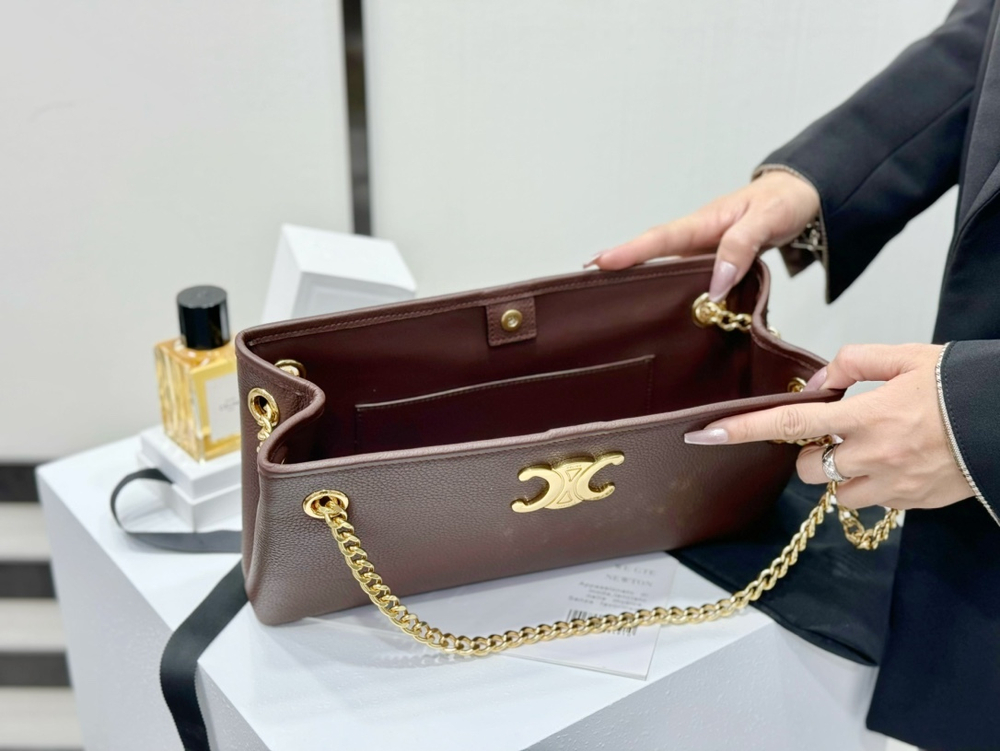 Celine Newspaper 31 cm