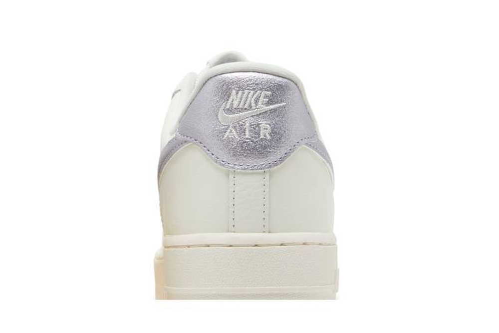 Кроссовки Nike Air Force 1 Low '07 "Metallic Purple" (Женская размерная сетка)