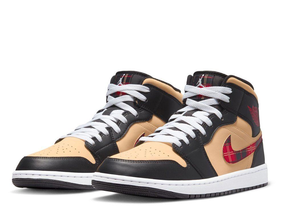 Баскетбольные кроссовки  Air Jordan 1 Mid SE Multikolor