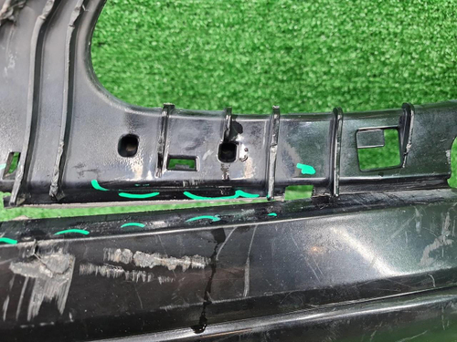 Бампер передний Mercedes Vito W639 (2003-2010)