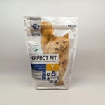 Сухой корм для живущих в помещении взрослых кошек PERFECT FIT с курицей 650 г