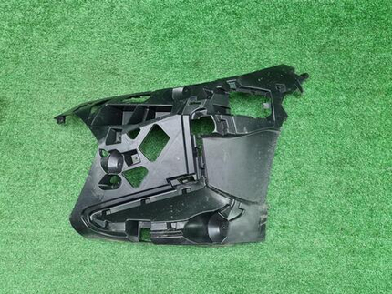 Кронштейн бампера BMW 3er G20 (2022-н.в.) M-paket