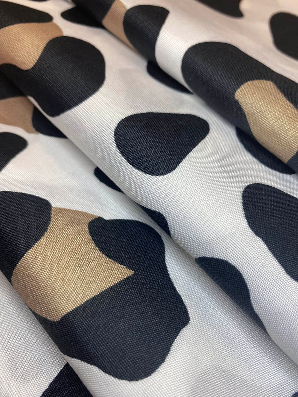 Постельное белье Simple House "Panther (полисатин)" семейное  Наволочка 50х70 см 2 шт  Простынь  240х215 см  Пододеяльник 145х215 см(2шт)