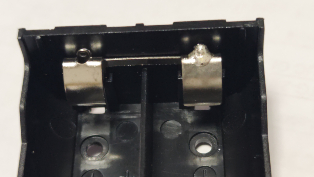 Батареечный отсек ET BH 18650 2S1P-WSo