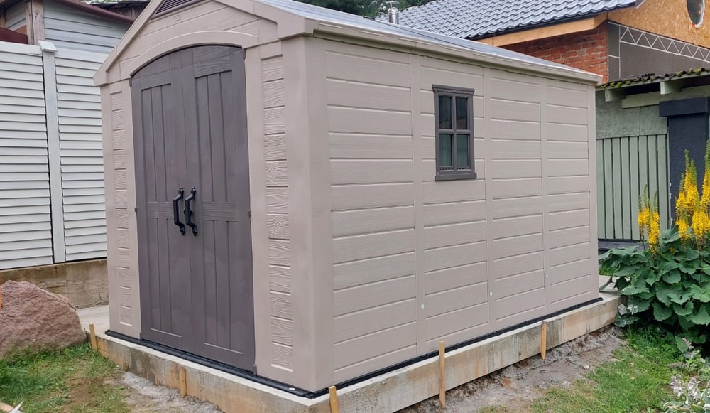 Пластиковый хозблок Keter Factor 8x11